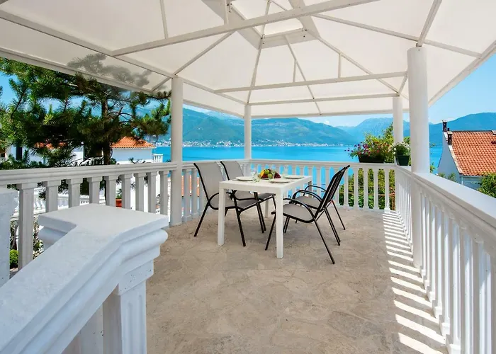 Boka Apartments